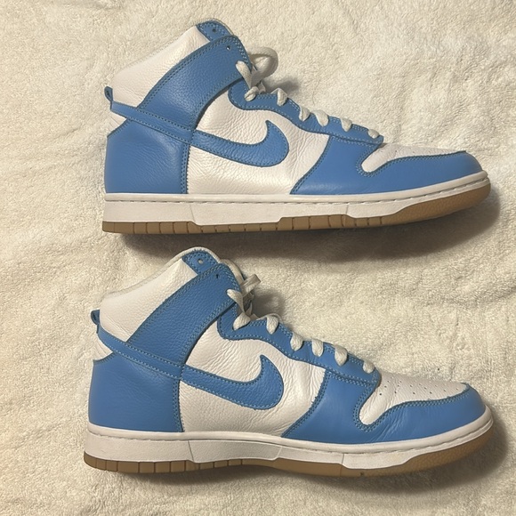 Custom UNC Blue Nike Dunks - Picture 5 of 9